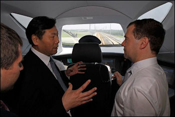 20111105-Wiki C Dmitry_Medvedev_in_China_15_April_2011-2.jpeg